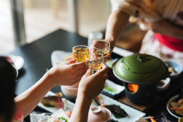 アルコールの摂取です